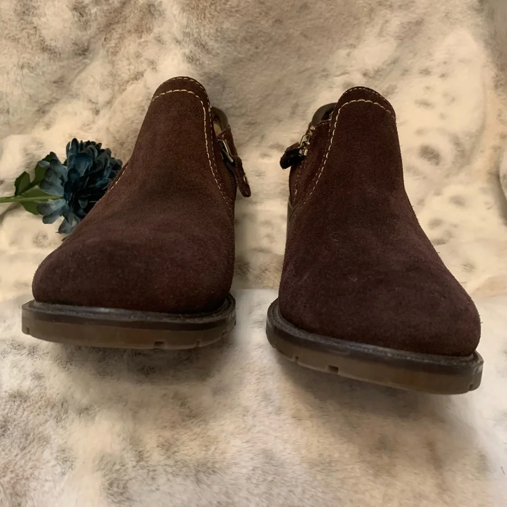 Sporto Annie Suede Ankle Boots Low Cut Booties Brown Interior Zip Chunky Heel
